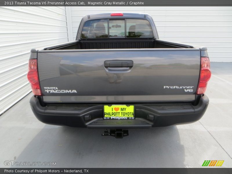 Magnetic Gray Metallic / Graphite 2013 Toyota Tacoma V6 Prerunner Access Cab