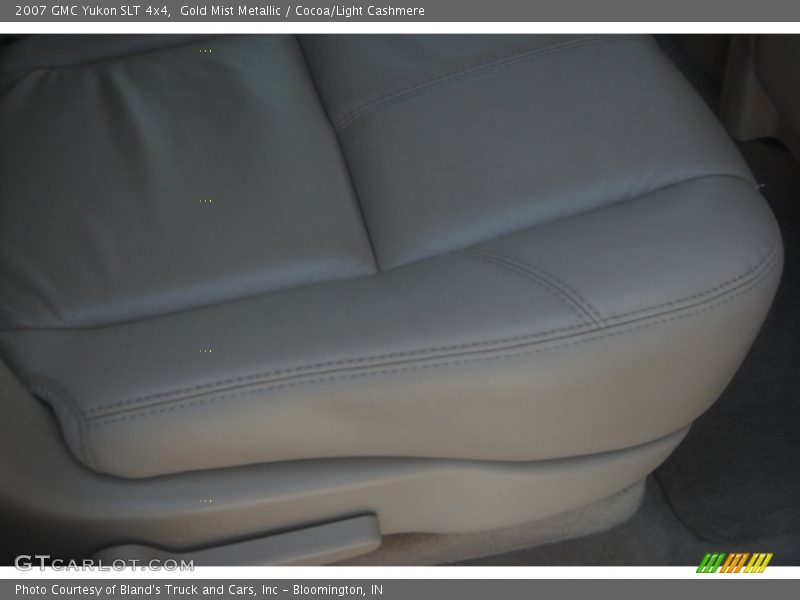 Gold Mist Metallic / Cocoa/Light Cashmere 2007 GMC Yukon SLT 4x4