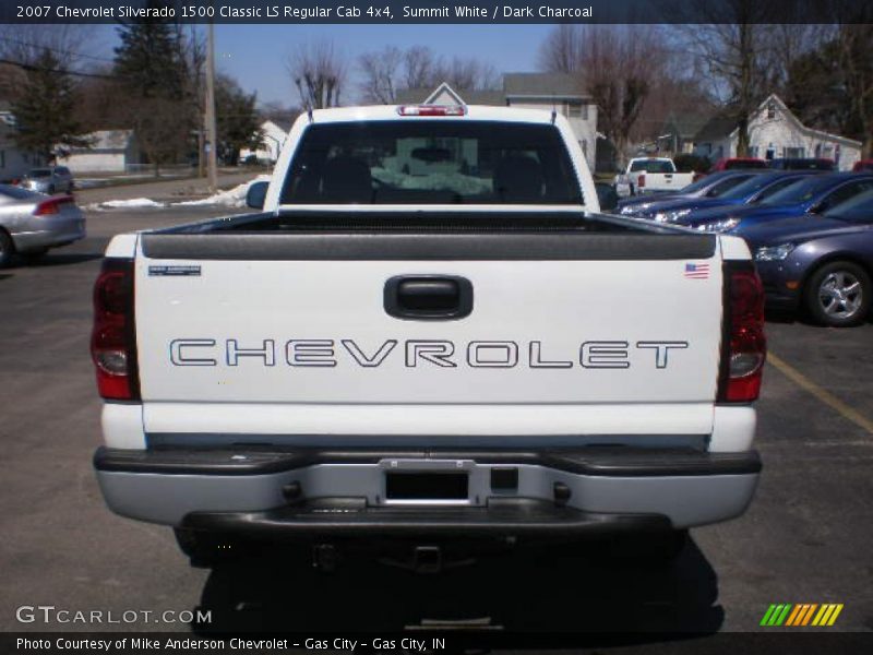 Summit White / Dark Charcoal 2007 Chevrolet Silverado 1500 Classic LS Regular Cab 4x4