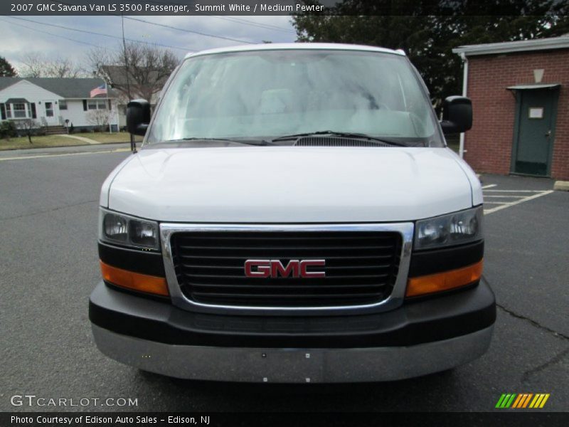 Summit White / Medium Pewter 2007 GMC Savana Van LS 3500 Passenger