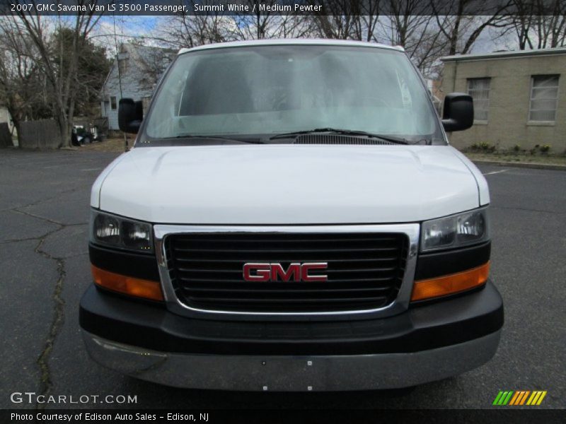 Summit White / Medium Pewter 2007 GMC Savana Van LS 3500 Passenger