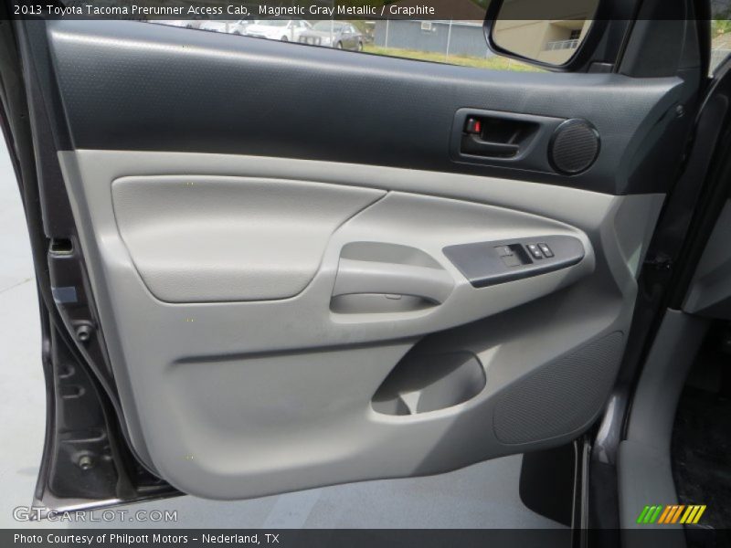 Magnetic Gray Metallic / Graphite 2013 Toyota Tacoma Prerunner Access Cab
