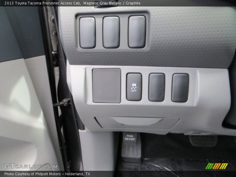 Magnetic Gray Metallic / Graphite 2013 Toyota Tacoma Prerunner Access Cab