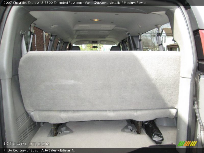 Graystone Metallic / Medium Pewter 2007 Chevrolet Express LS 3500 Extended Passenger Van