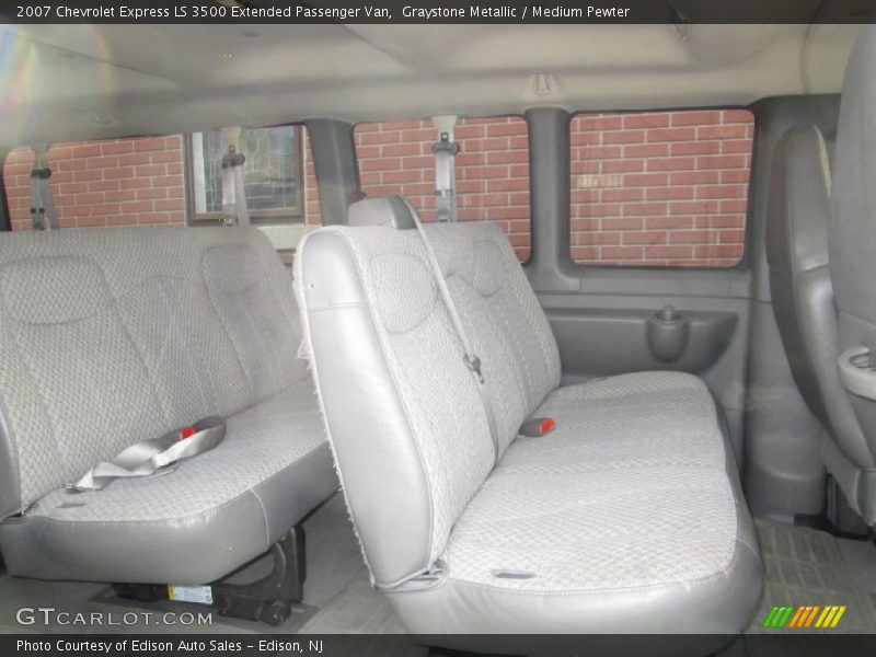 Graystone Metallic / Medium Pewter 2007 Chevrolet Express LS 3500 Extended Passenger Van