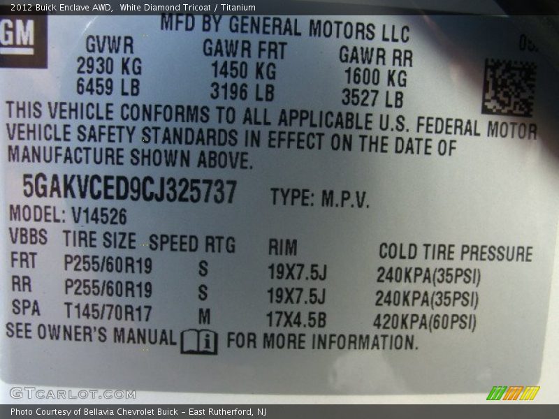 White Diamond Tricoat / Titanium 2012 Buick Enclave AWD