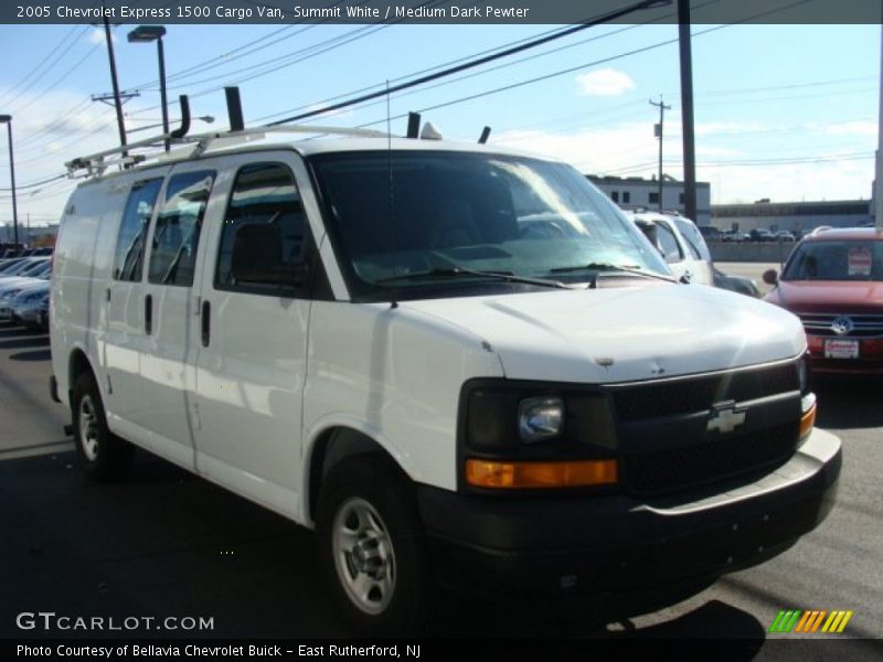 Summit White / Medium Dark Pewter 2005 Chevrolet Express 1500 Cargo Van