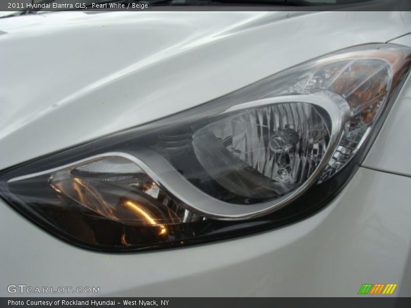 Pearl White / Beige 2011 Hyundai Elantra GLS