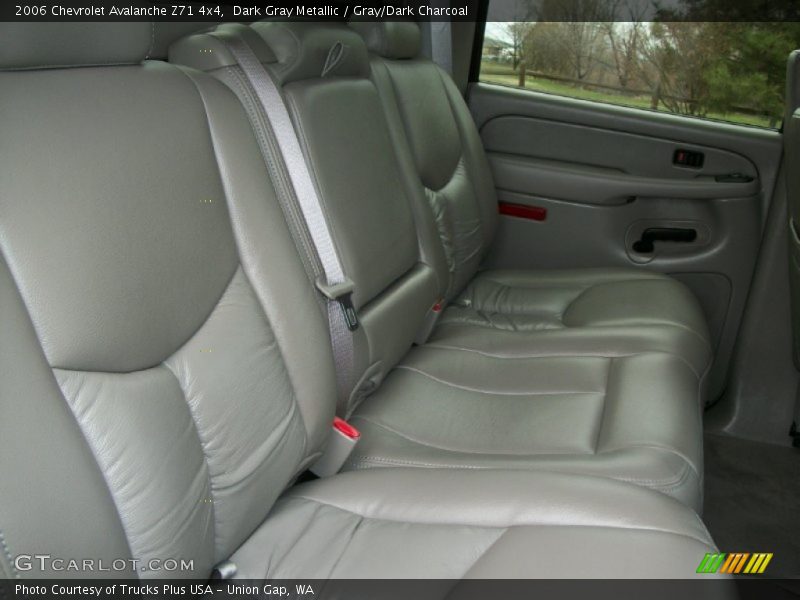 Dark Gray Metallic / Gray/Dark Charcoal 2006 Chevrolet Avalanche Z71 4x4