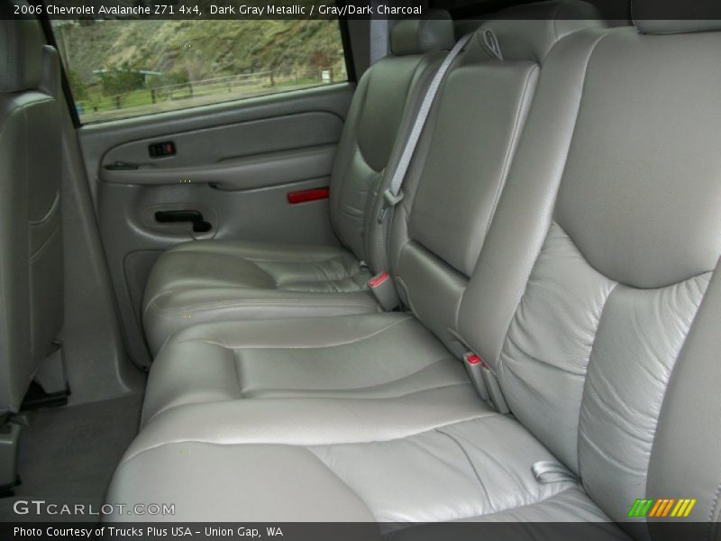 Dark Gray Metallic / Gray/Dark Charcoal 2006 Chevrolet Avalanche Z71 4x4