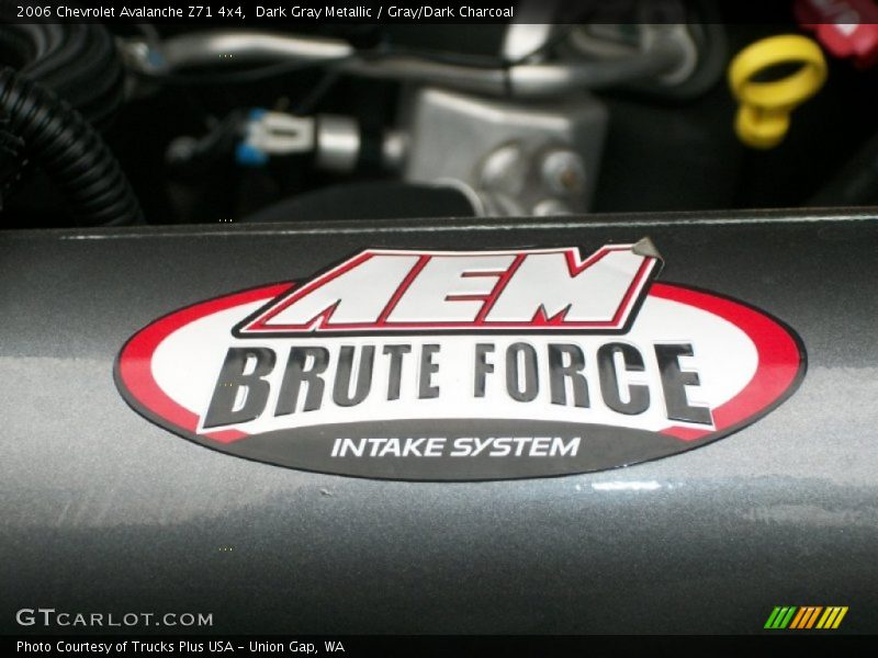 Dark Gray Metallic / Gray/Dark Charcoal 2006 Chevrolet Avalanche Z71 4x4
