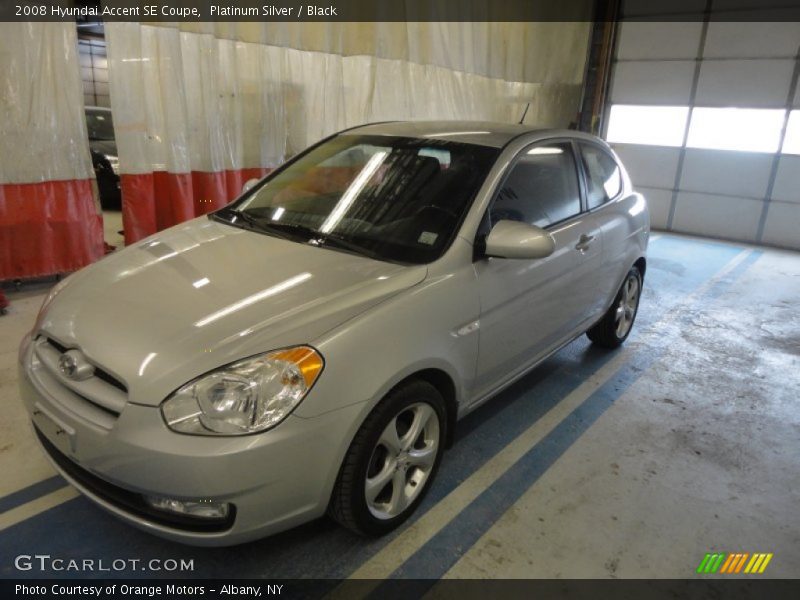Platinum Silver / Black 2008 Hyundai Accent SE Coupe
