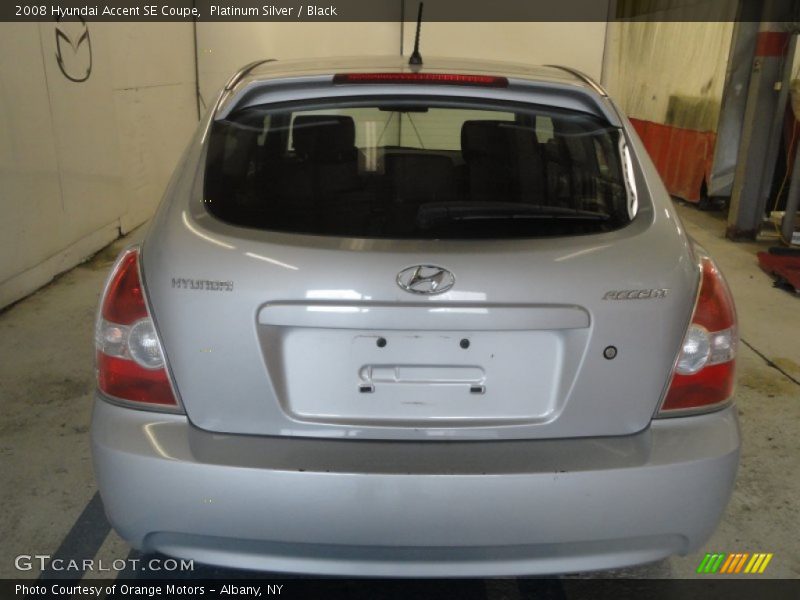 Platinum Silver / Black 2008 Hyundai Accent SE Coupe