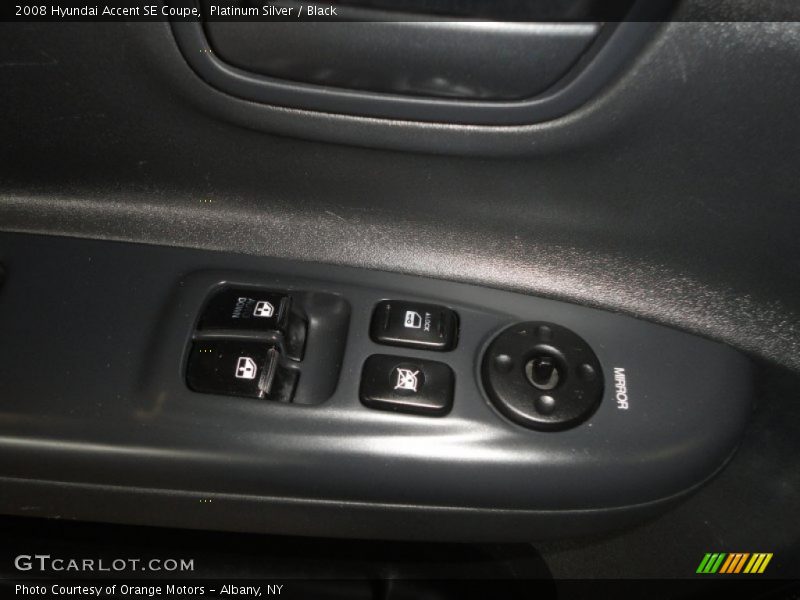 Platinum Silver / Black 2008 Hyundai Accent SE Coupe
