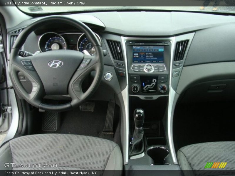 Radiant Silver / Gray 2011 Hyundai Sonata SE