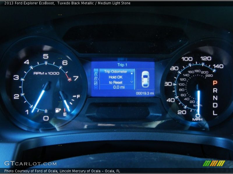 Tuxedo Black Metallic / Medium Light Stone 2013 Ford Explorer EcoBoost