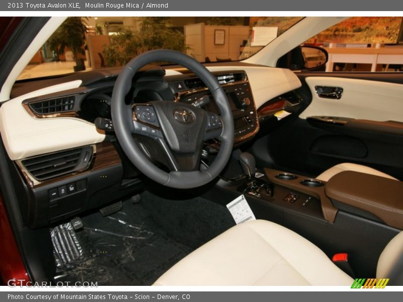 Moulin Rouge Mica / Almond 2013 Toyota Avalon XLE