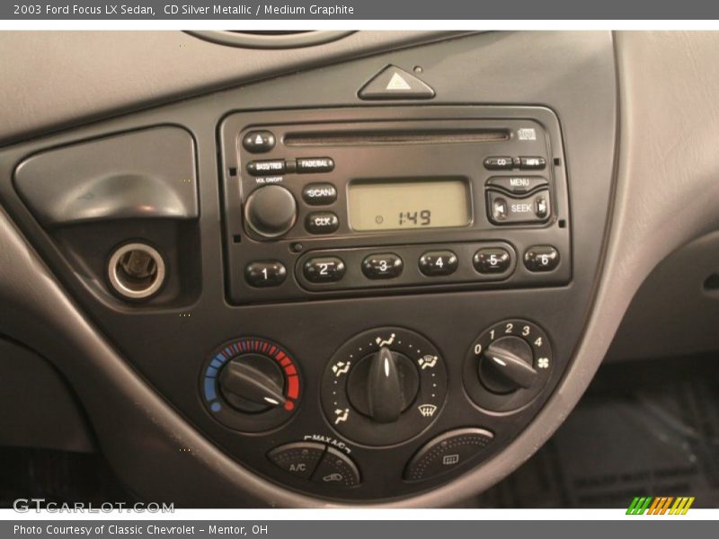 CD Silver Metallic / Medium Graphite 2003 Ford Focus LX Sedan