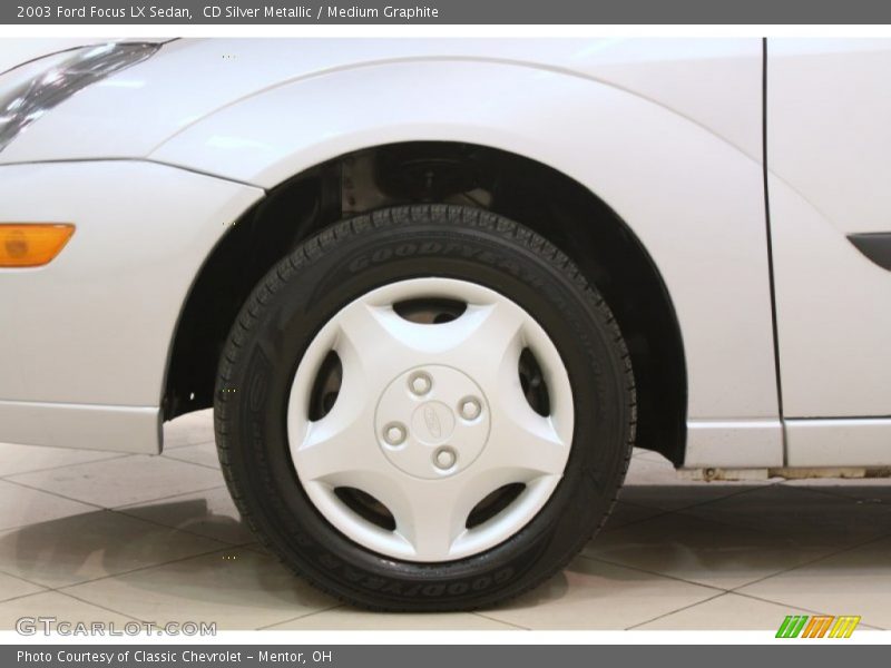 CD Silver Metallic / Medium Graphite 2003 Ford Focus LX Sedan