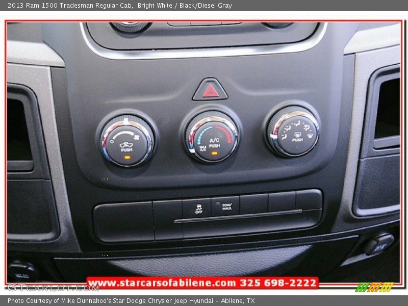 Bright White / Black/Diesel Gray 2013 Ram 1500 Tradesman Regular Cab
