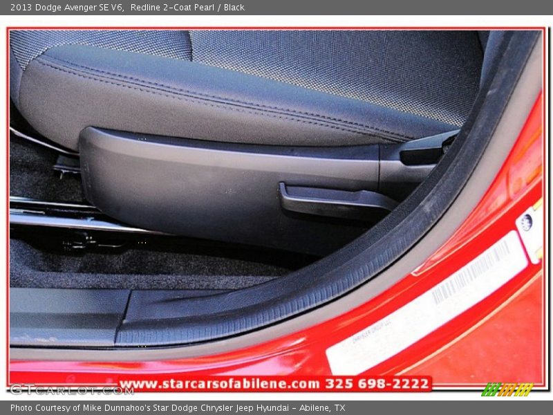Redline 2-Coat Pearl / Black 2013 Dodge Avenger SE V6