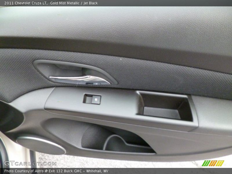 Gold Mist Metallic / Jet Black 2011 Chevrolet Cruze LT
