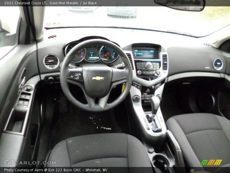 Gold Mist Metallic / Jet Black 2011 Chevrolet Cruze LT
