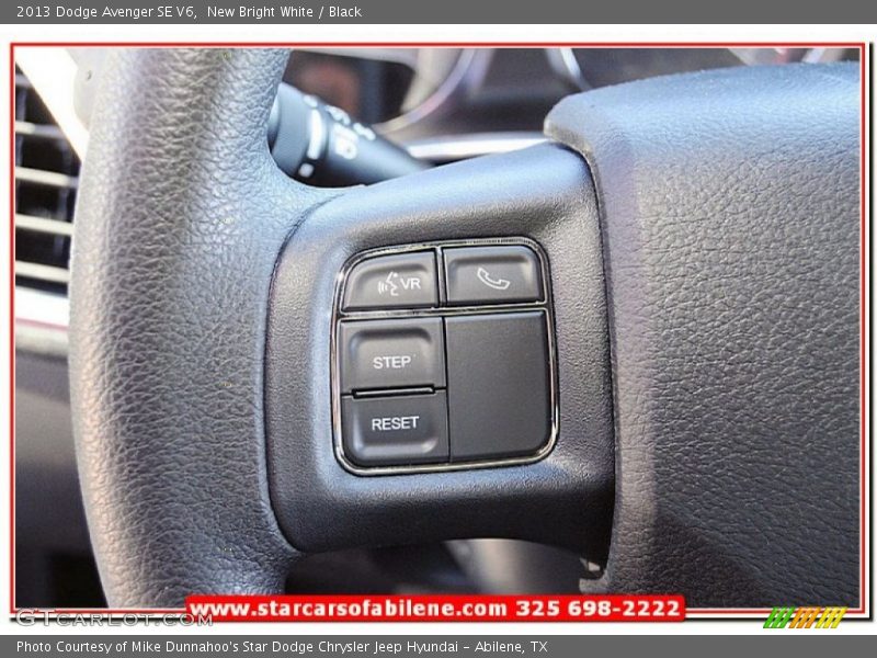New Bright White / Black 2013 Dodge Avenger SE V6