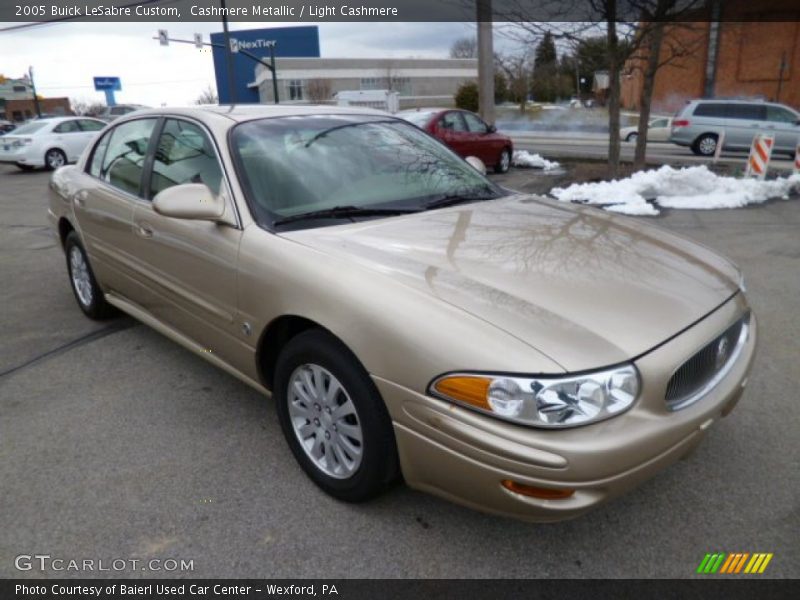 Front 3/4 View of 2005 LeSabre Custom