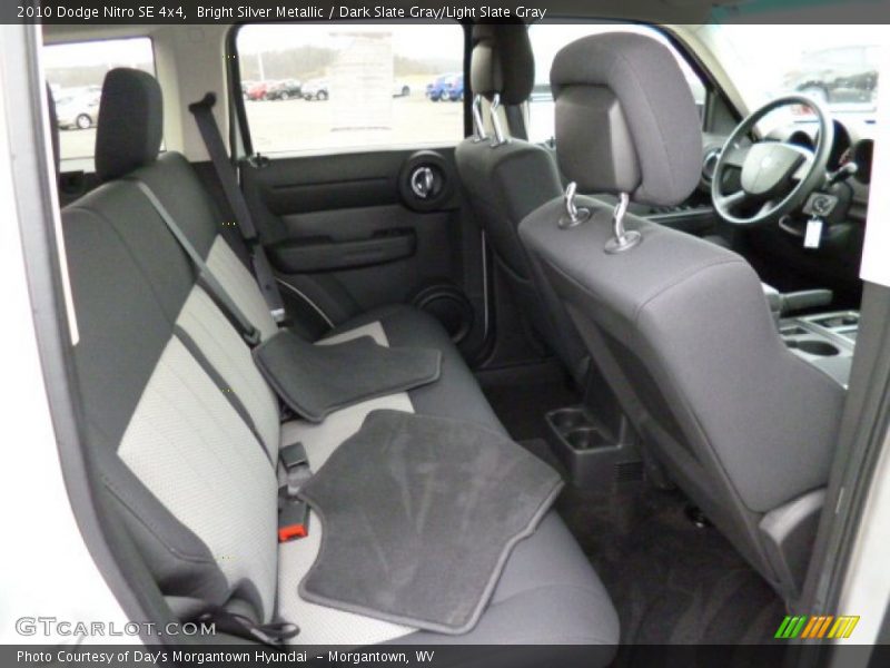 Bright Silver Metallic / Dark Slate Gray/Light Slate Gray 2010 Dodge Nitro SE 4x4
