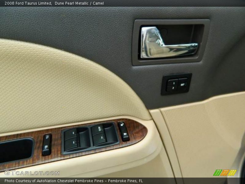 Dune Pearl Metallic / Camel 2008 Ford Taurus Limited