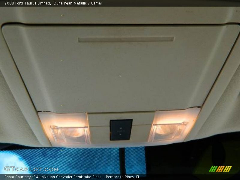 Dune Pearl Metallic / Camel 2008 Ford Taurus Limited