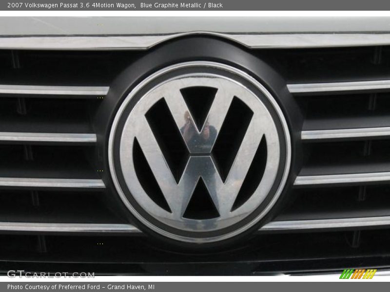  2007 Passat 3.6 4Motion Wagon Logo