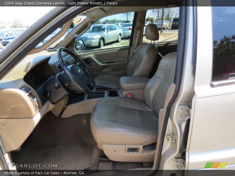 Light Pewter Metallic / Taupe 2004 Jeep Grand Cherokee Laredo