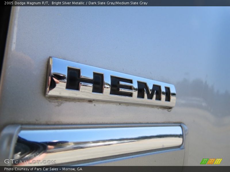 Bright Silver Metallic / Dark Slate Gray/Medium Slate Gray 2005 Dodge Magnum R/T