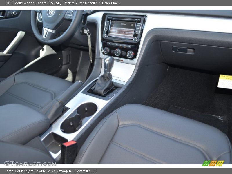 Reflex Silver Metallic / Titan Black 2013 Volkswagen Passat 2.5L SE