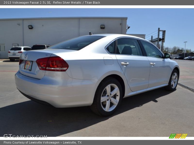 Reflex Silver Metallic / Titan Black 2013 Volkswagen Passat 2.5L SE