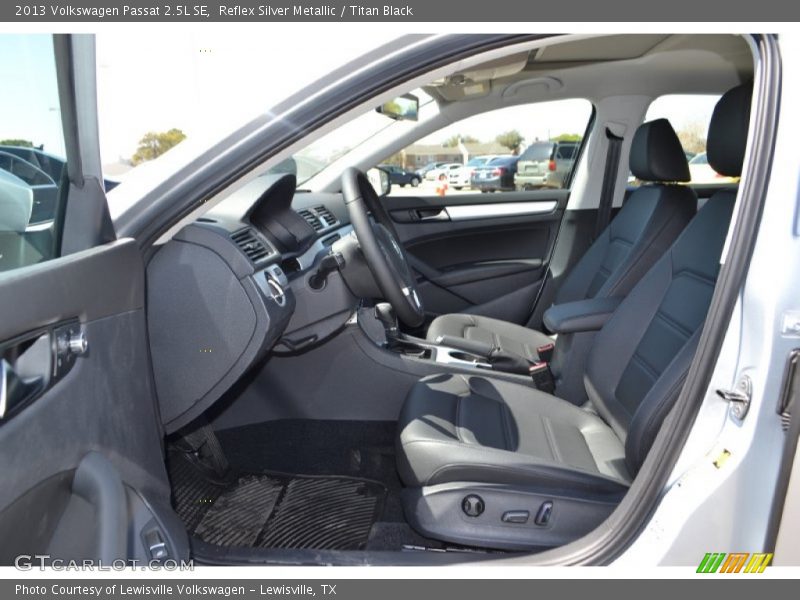 Reflex Silver Metallic / Titan Black 2013 Volkswagen Passat 2.5L SE