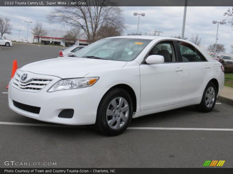 Super White / Ash Gray 2010 Toyota Camry LE