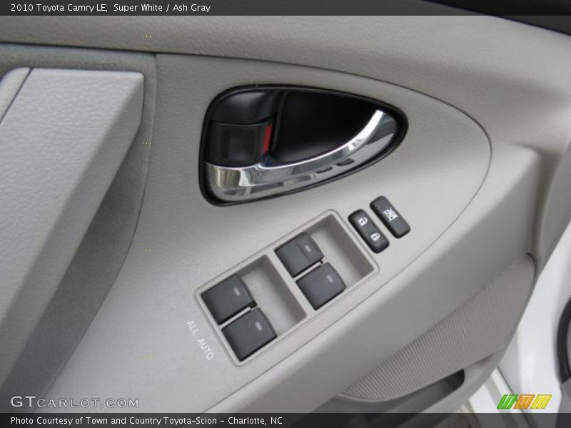 Super White / Ash Gray 2010 Toyota Camry LE