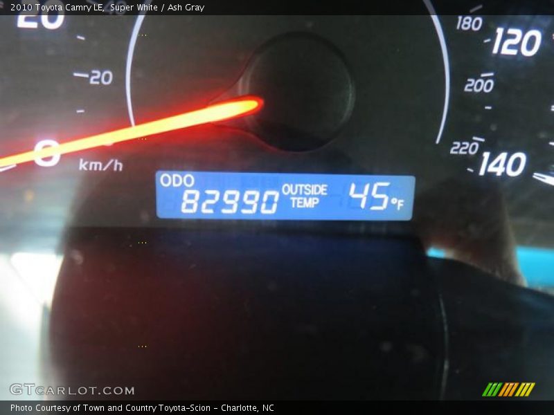Super White / Ash Gray 2010 Toyota Camry LE