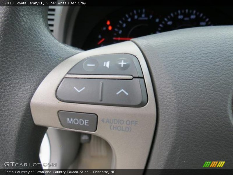 Super White / Ash Gray 2010 Toyota Camry LE