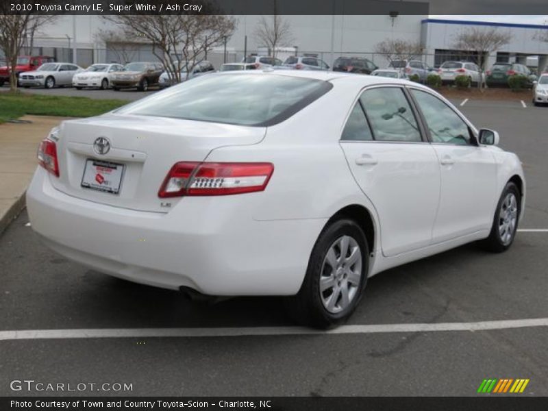 Super White / Ash Gray 2010 Toyota Camry LE