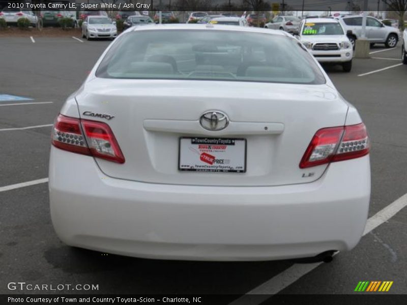 Super White / Ash Gray 2010 Toyota Camry LE