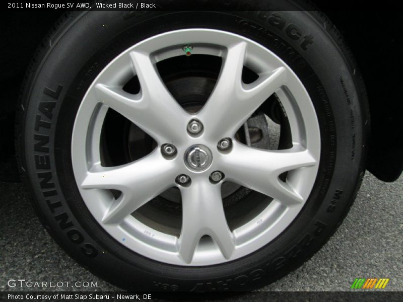 Wicked Black / Black 2011 Nissan Rogue SV AWD