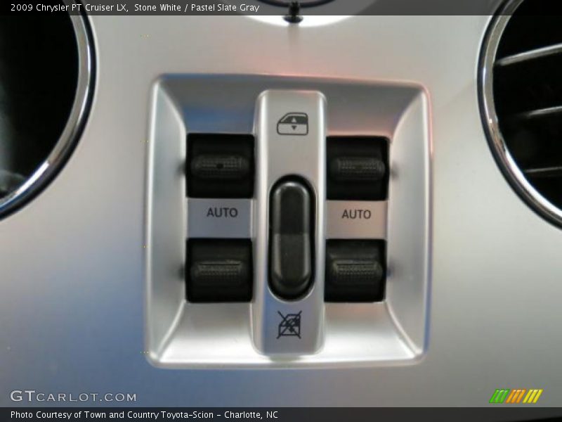 Stone White / Pastel Slate Gray 2009 Chrysler PT Cruiser LX