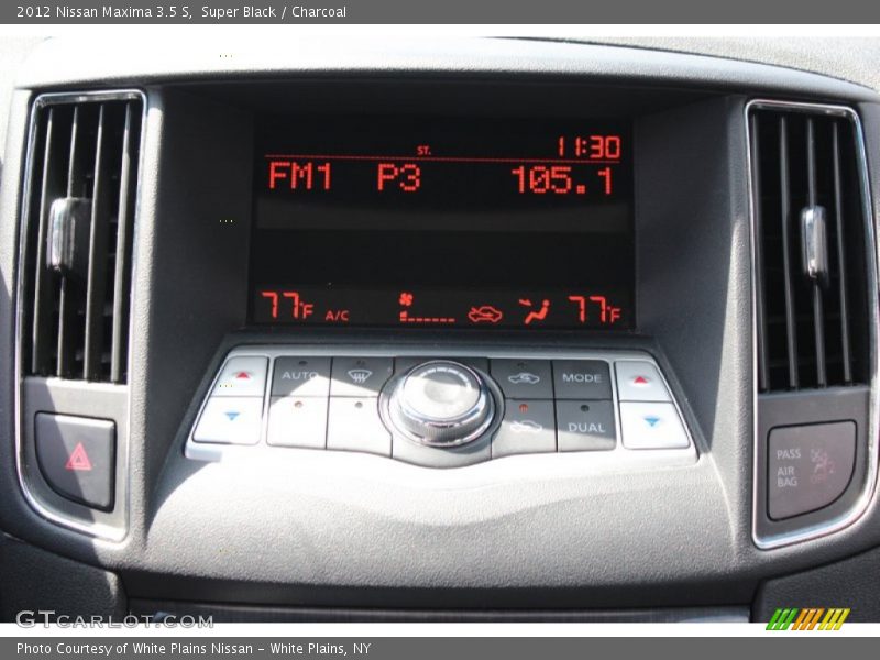Super Black / Charcoal 2012 Nissan Maxima 3.5 S