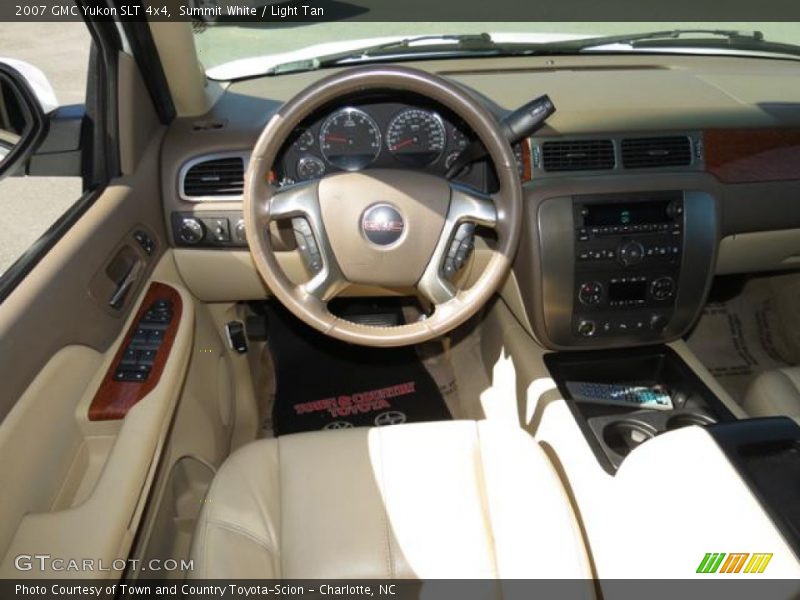 Summit White / Light Tan 2007 GMC Yukon SLT 4x4