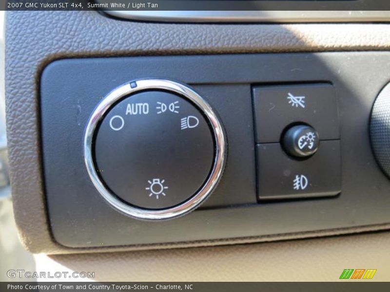 Summit White / Light Tan 2007 GMC Yukon SLT 4x4