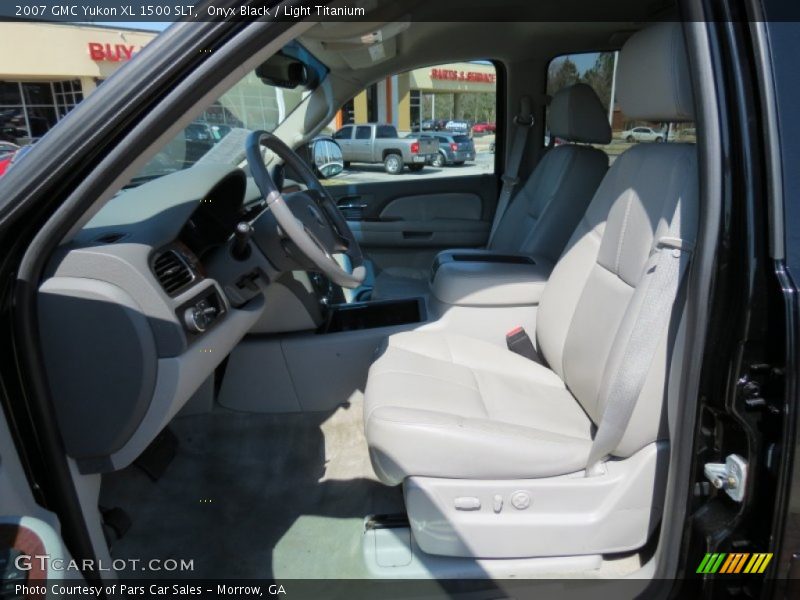 Onyx Black / Light Titanium 2007 GMC Yukon XL 1500 SLT